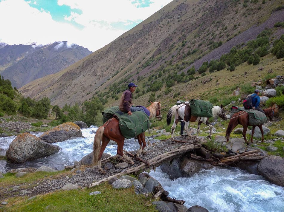 IMG 20220801 094737 1 Kirgizië Selectie Olivier Van Hoey W950 (1)