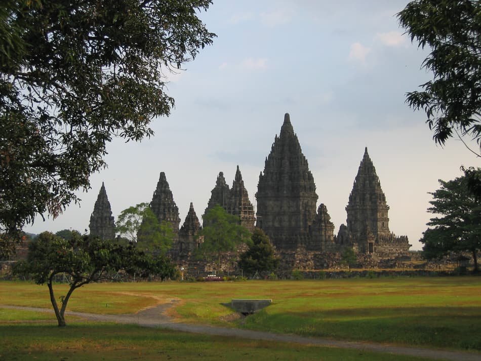 Indon-jong-06-Dries-Van-Melkebeke-1_export_w950