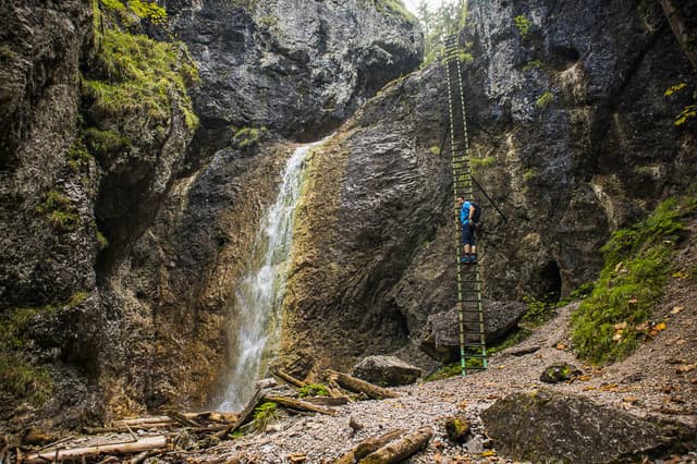 fotos-agent-slovakation-wetransfer_day-1-1-jpg_2022-11-30_1114_day-3.1_slovakation_w950 (1)