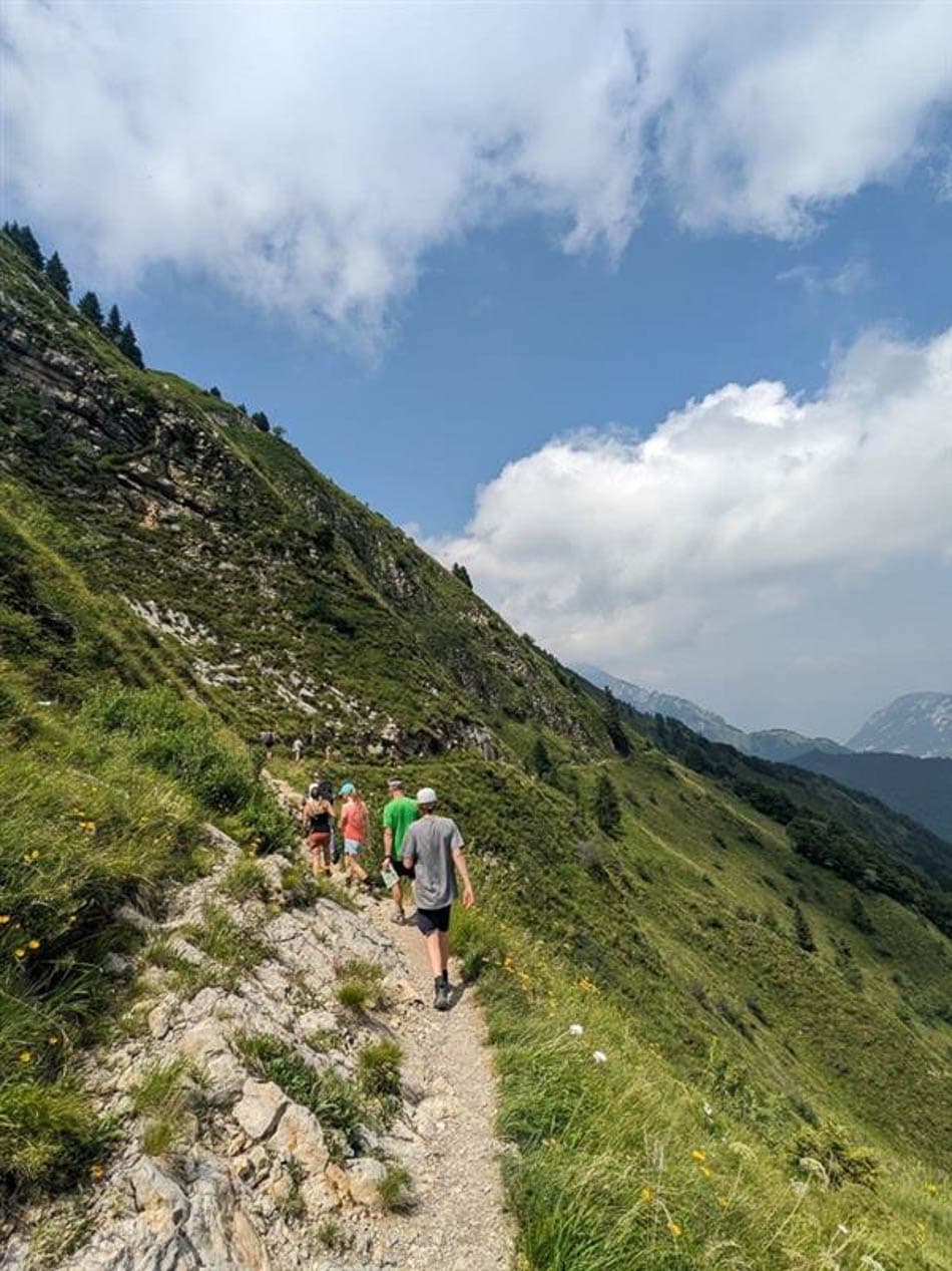 70e558d0-becf-4e4c-87c3-b4dc587ead7c-mountain-moments-agent-w950